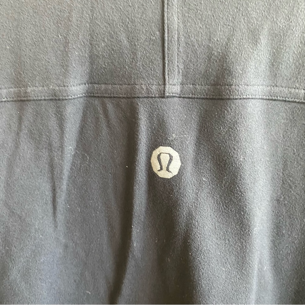 Lululemon men’s jacket - Picture 11 of 11